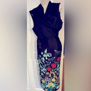 Suzanne Betro sleeveless wrap dress Navy with floral print size 1X